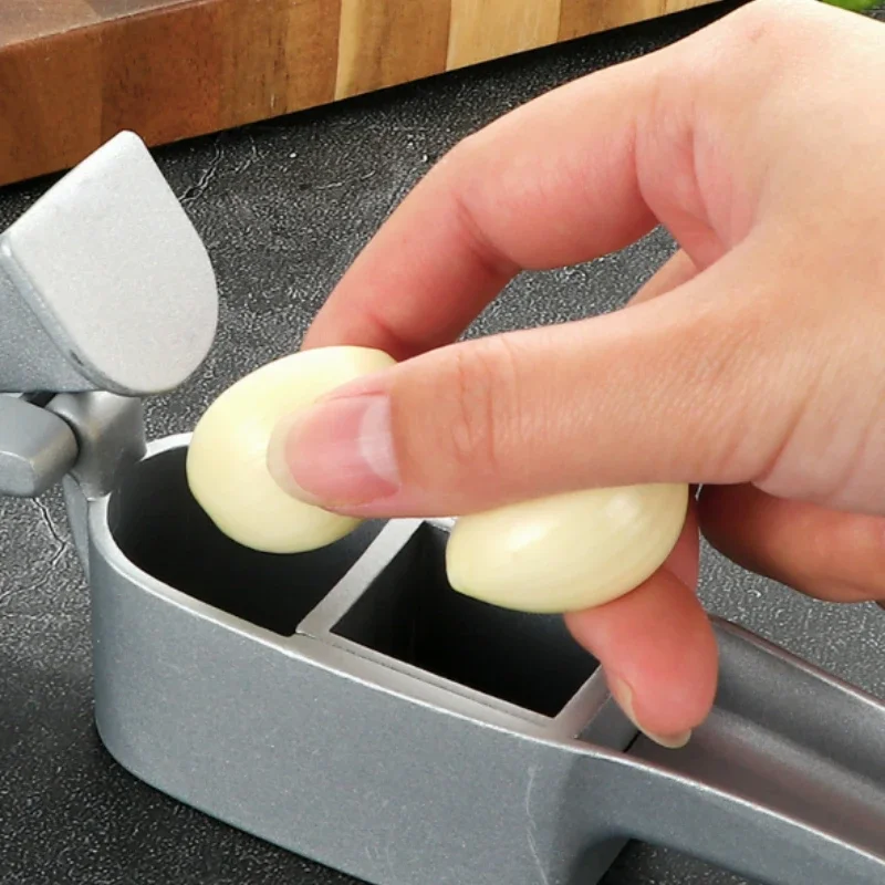 2 In 1 Multifunctional Garlic  - Tech Accessories And Gadgets recensie en prijs